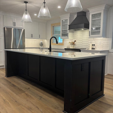 Kitchen with an Unexpected Pop!