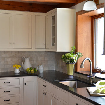 Harvard Kitchen & Mudroom