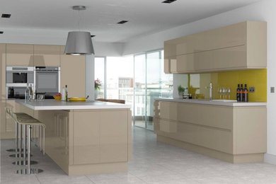 Photo of a kitchen in Berkshire.