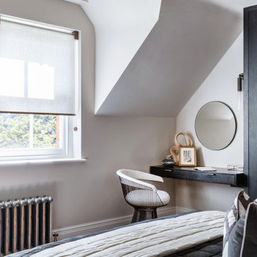 Hampstead Village Apartment
