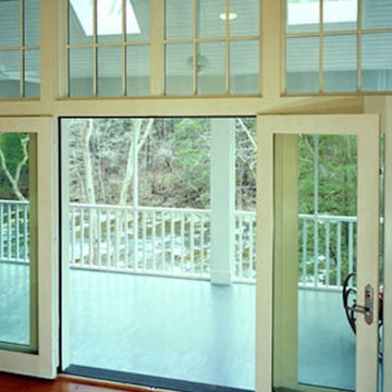 Creekside Cabin