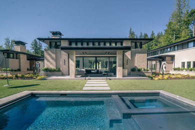 This is an example of a modern pool in Seattle.