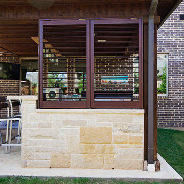 Moveable Aluminum Bahama Shutters