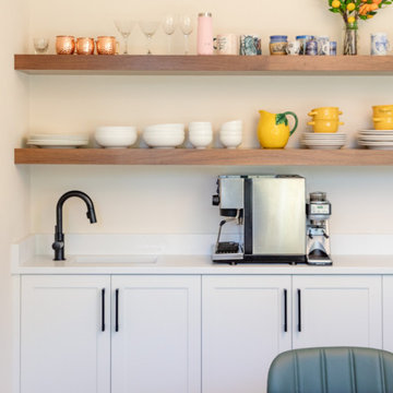 Functional Coffee & Beverage Station
