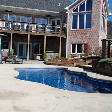 Bermuda Viking Pool by Clearwater Fiberglass Pools