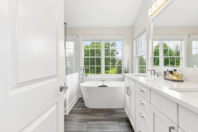 Inspiration for a contemporary bathroom remodel in Columbus