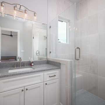 Modern: 4,950 ft², 4 BR/4 BA/2 ST home