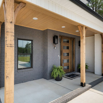 Modern in "Monrovia"