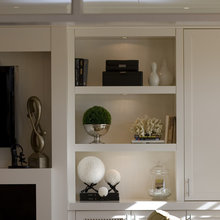 Bookcase Decor
