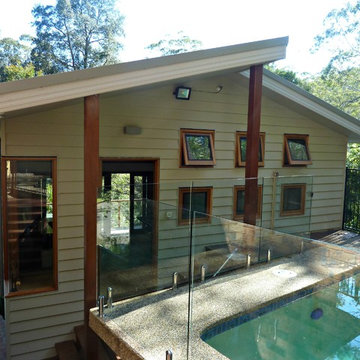 Teenage retreat "treehouse"