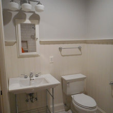 Grady's Bathroom