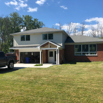 Clarence Hollow Split-Level Renovation
