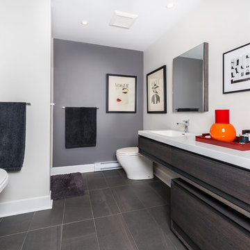 Condo on the Lachine Canal, Montreal - Bathroom