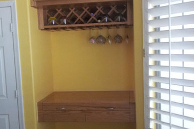 Small transitional u-shaped kitchen photo in Phoenix