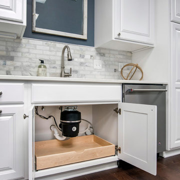 Simple Bath & Simple Kitchen Show Room Storage Options