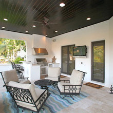 outdoor kitche