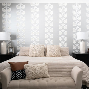 Sophisticated & Modern: A seamless blend of classic & contemporary elements.