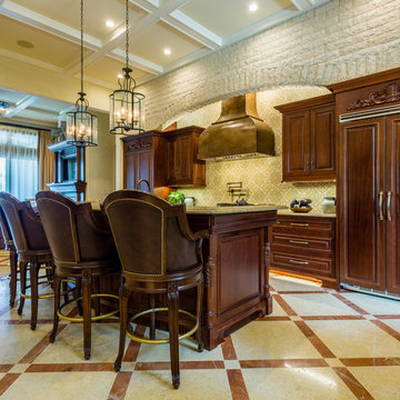 Timeless Tuscan on the Bluff