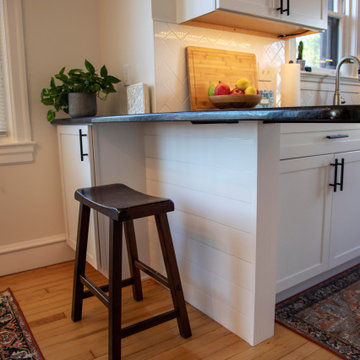 Classic Black and White Kitchen