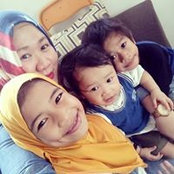 Asnie Yah's photo