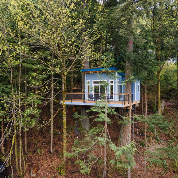 Woodland Waterfall Treehouse