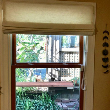 Outside Mount Roman Shades in Rockridge