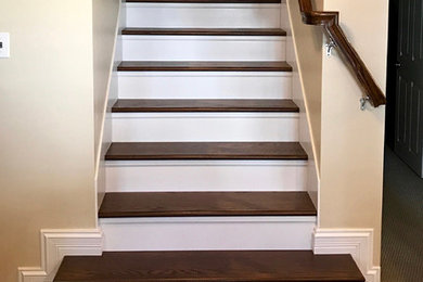 Example of a transitional staircase design in St Louis