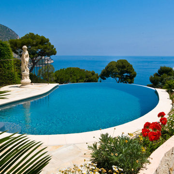 Piscines de forme libre