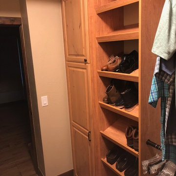 Knotty Alder Master & Guest Closets