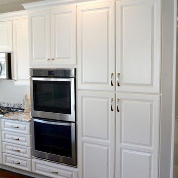 Transitional Custom Kitchen Cabinetry