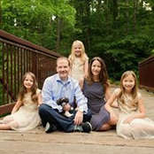 Dana Henriques's photo