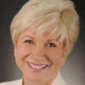 Carol James's photo