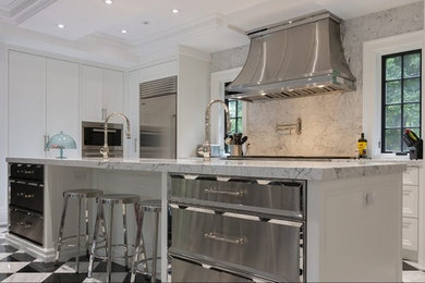Example of a transitional kitchen design in Toronto