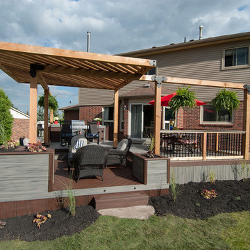 Lori & Tim's Deck
