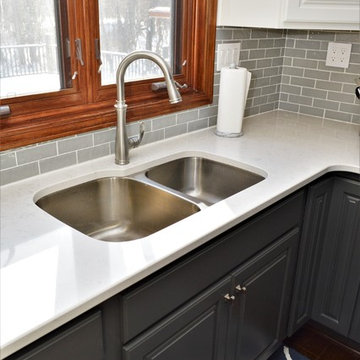 North Judson, IN. Haas Signature Collection. Maple Two Tone Kitchen