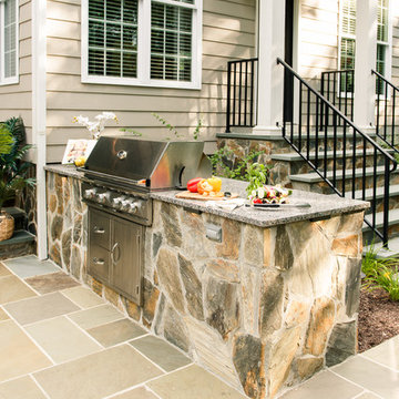 Variegated Bluestone Backyard Retreat in Glen Allen