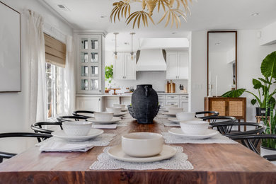 Example of a dining room design in San Francisco