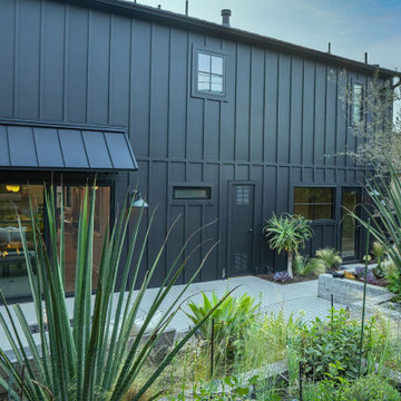 Modern Colonial