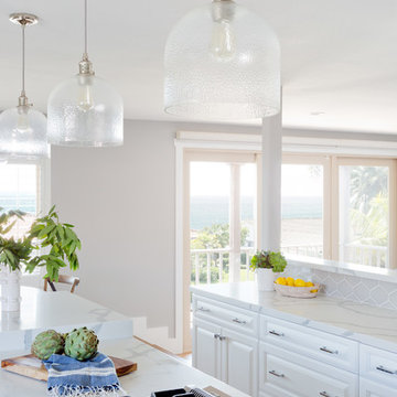 Modern Beach Retreat