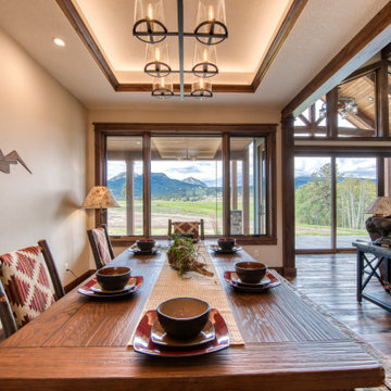 Lone Pine Lodge