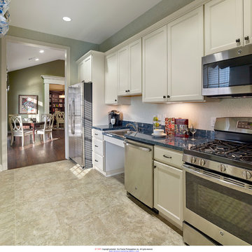 Active Adult Clubhouse - Meadow View Farms
