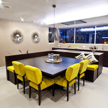 breakfast room