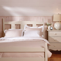 Meriweather Bed - Beds
