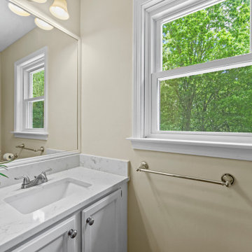 5 Nutmeg Lane, East Hampton, CT 06424