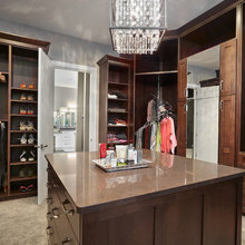 CLOSETS