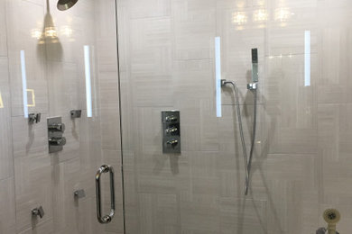 Example of a bathroom design in Atlanta