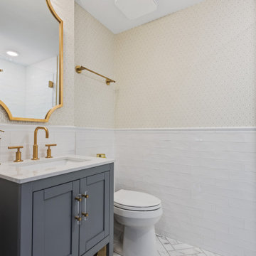Compact Bathroom - Lincoln Park