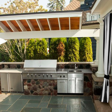 Bloomfield Village Outdoor kitchen