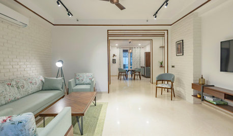 Gurgaon Houzz: Wooden Accents & Minimalist Decor Define This Home