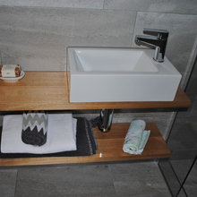 Narrow Ensuite